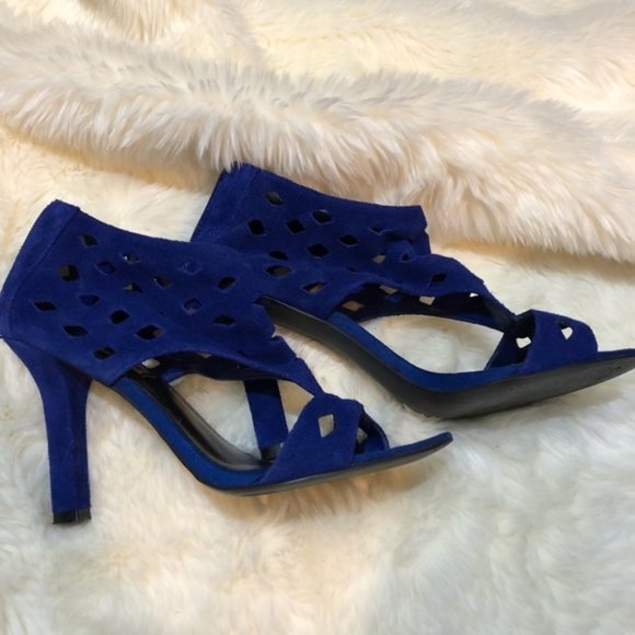 Steve Madden Shoes - Steve Madden Cut Out Heels